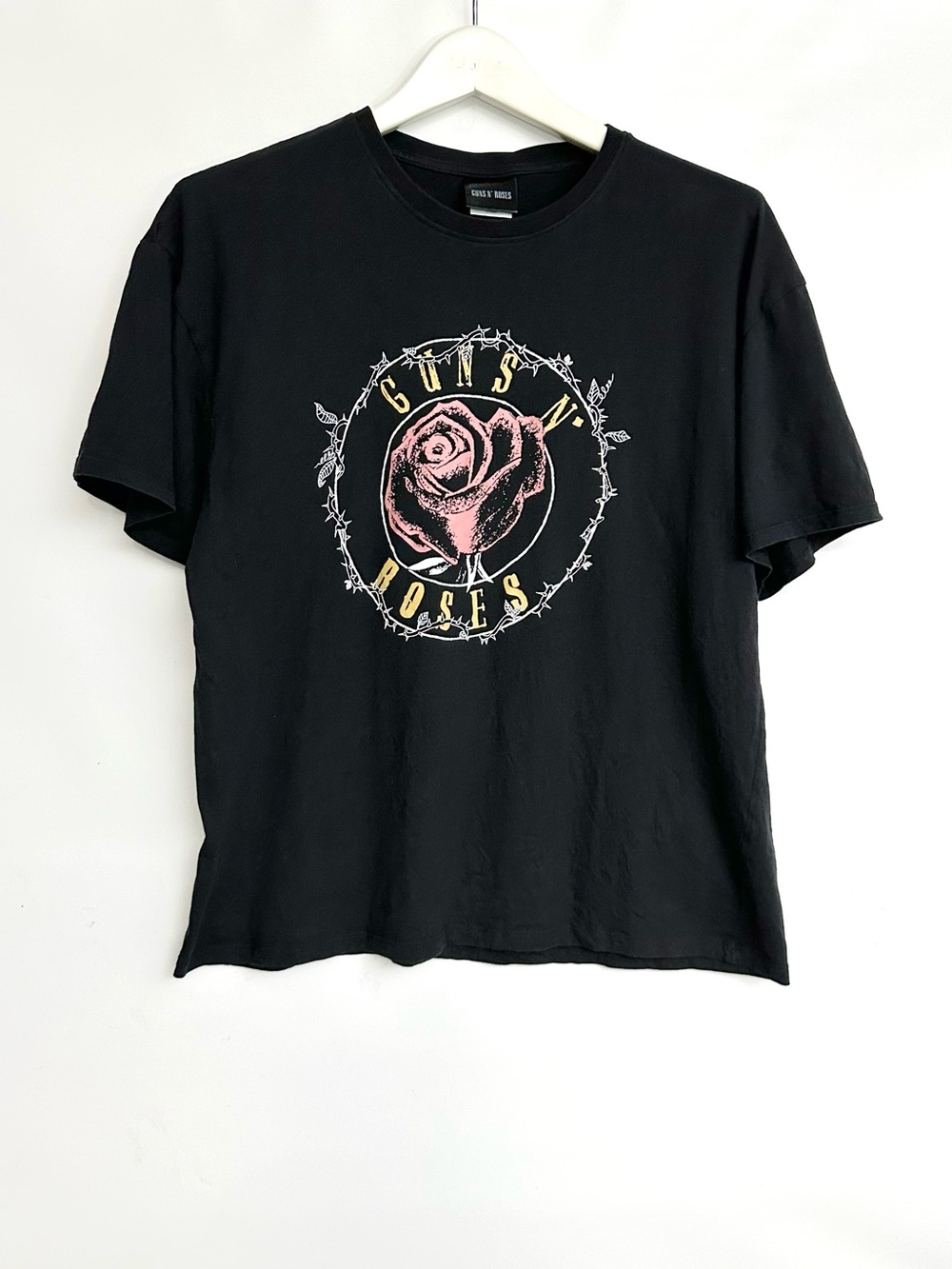 Guns N' Roses Black Graphic Band Tee - Rose Print